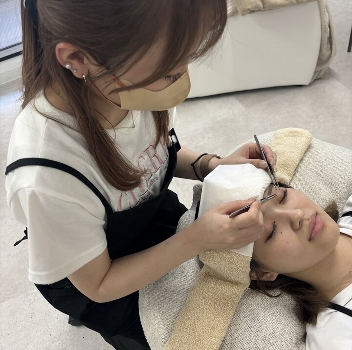 アイサロン事業